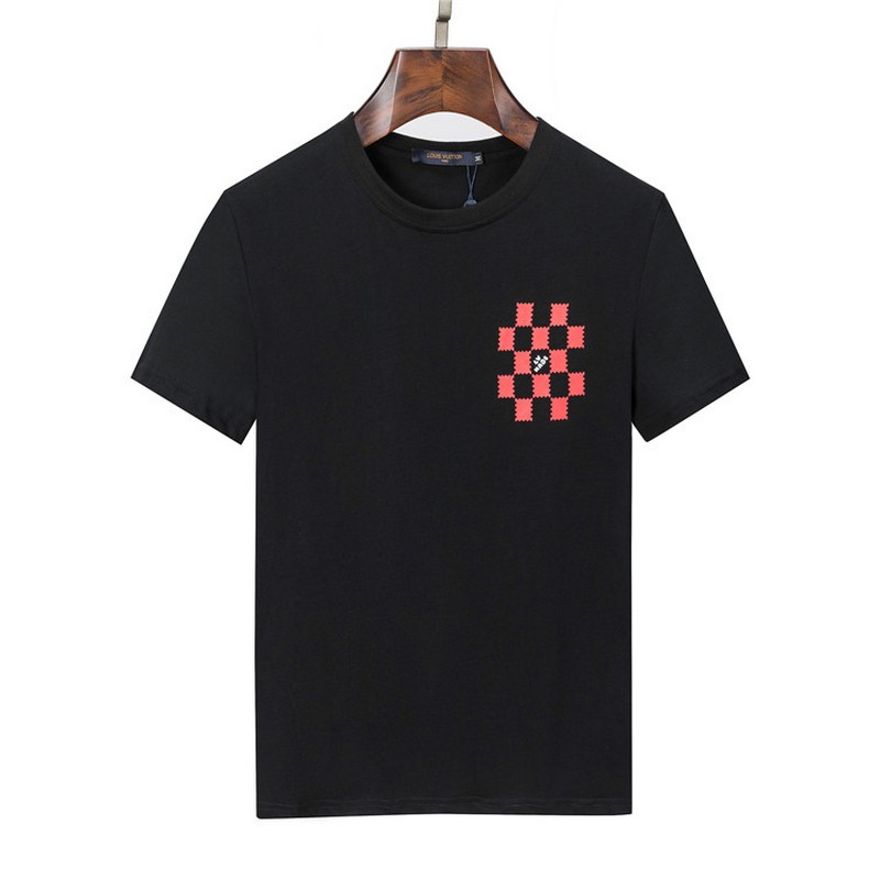 Louis Vuitton Men's T-shirts 111